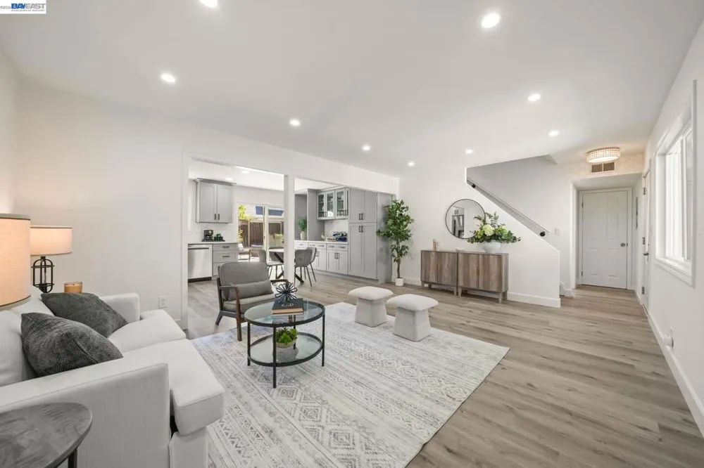 6242 Montcalm Ave Newark, CA 94560