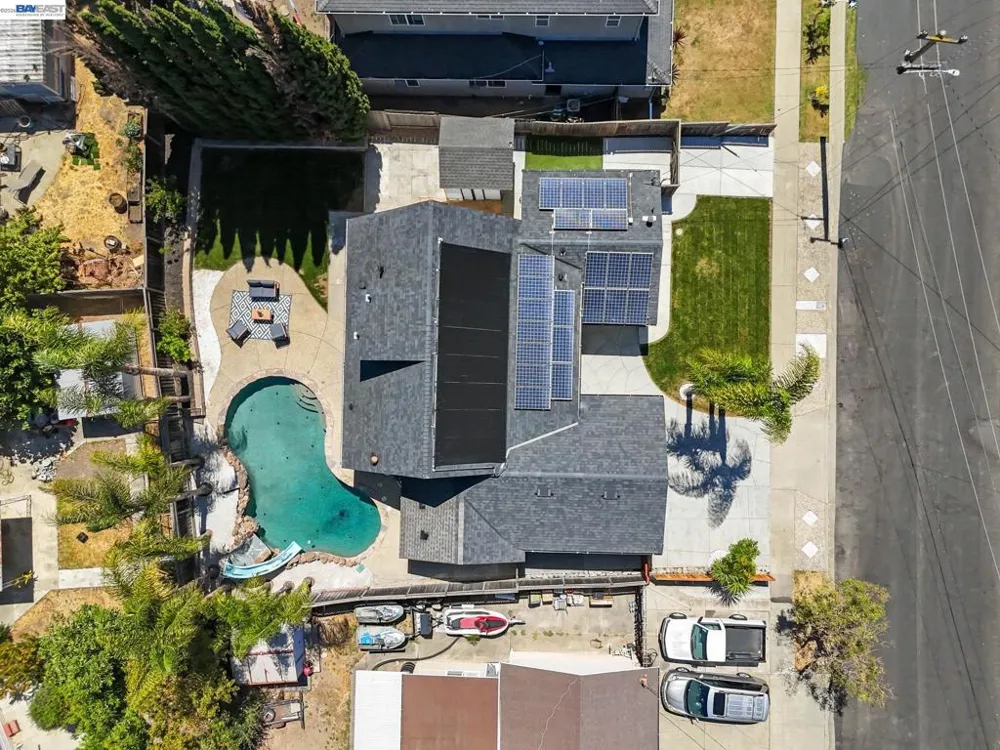 6242 Montcalm Ave Newark, CA 94560