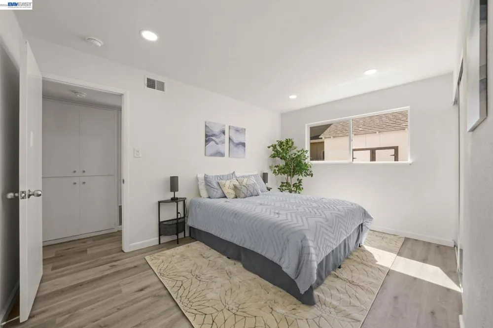 6242 Montcalm Ave Newark, CA 94560