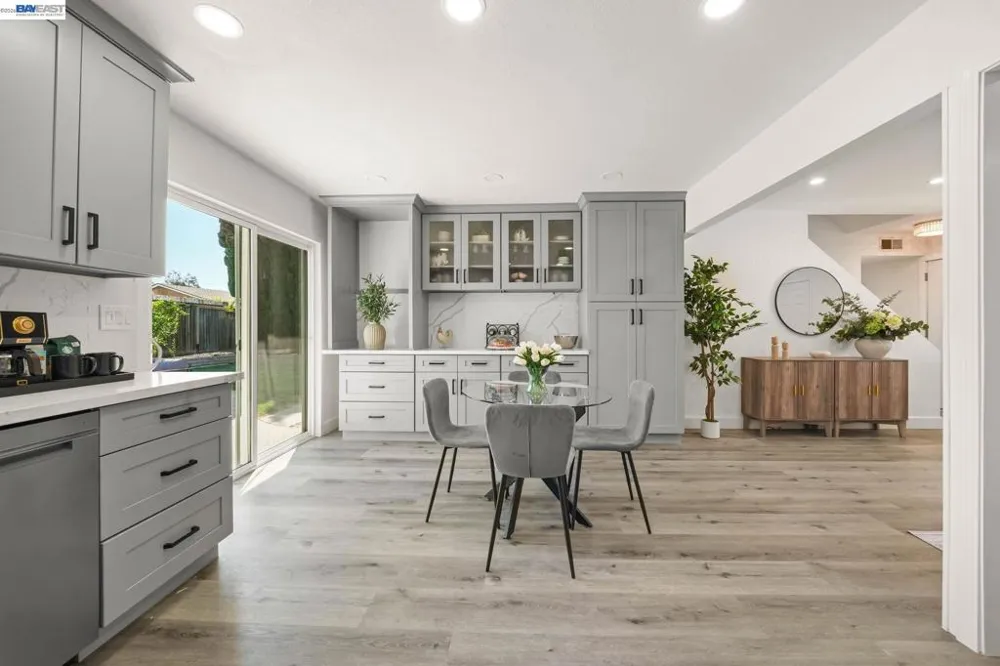 6242 Montcalm Ave Newark, CA 94560