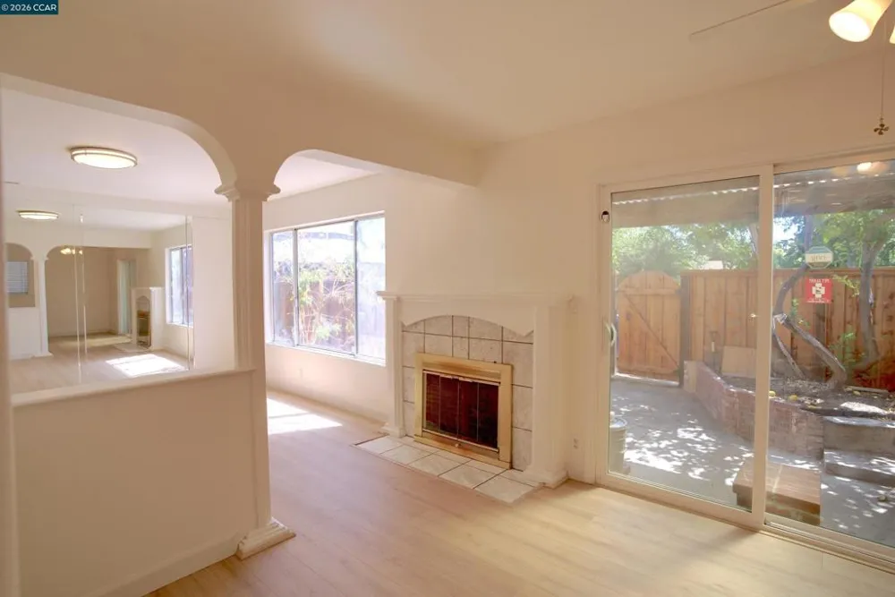 1891 Landana Dr #C Concord, CA 94519