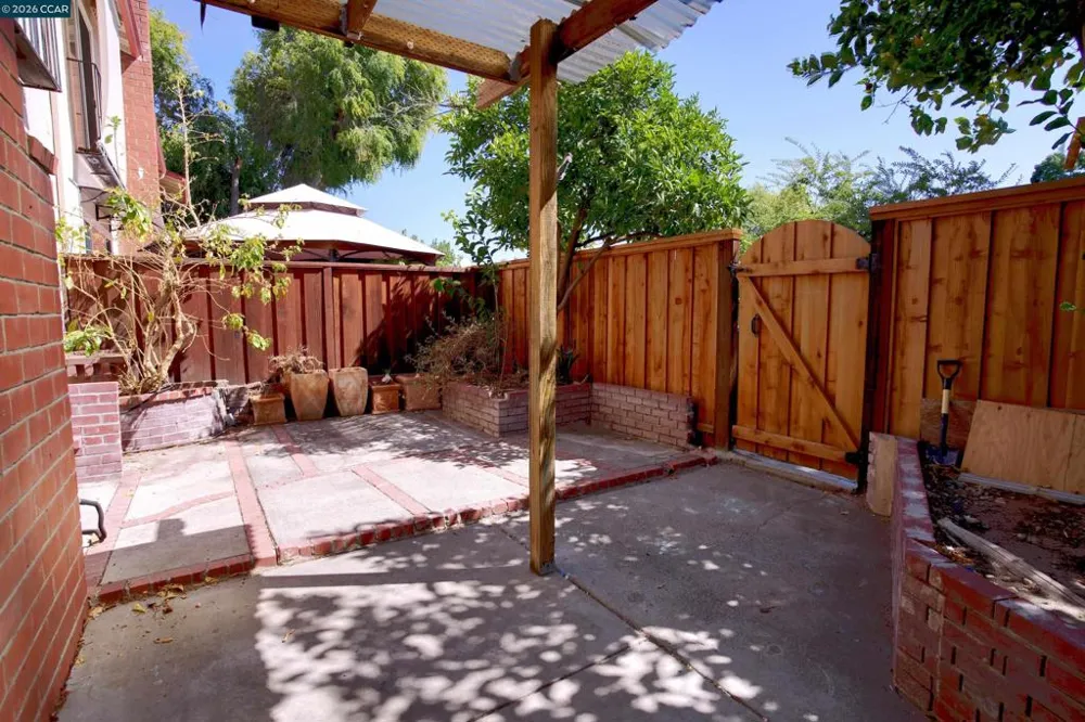 1891 Landana Dr #C Concord, CA 94519