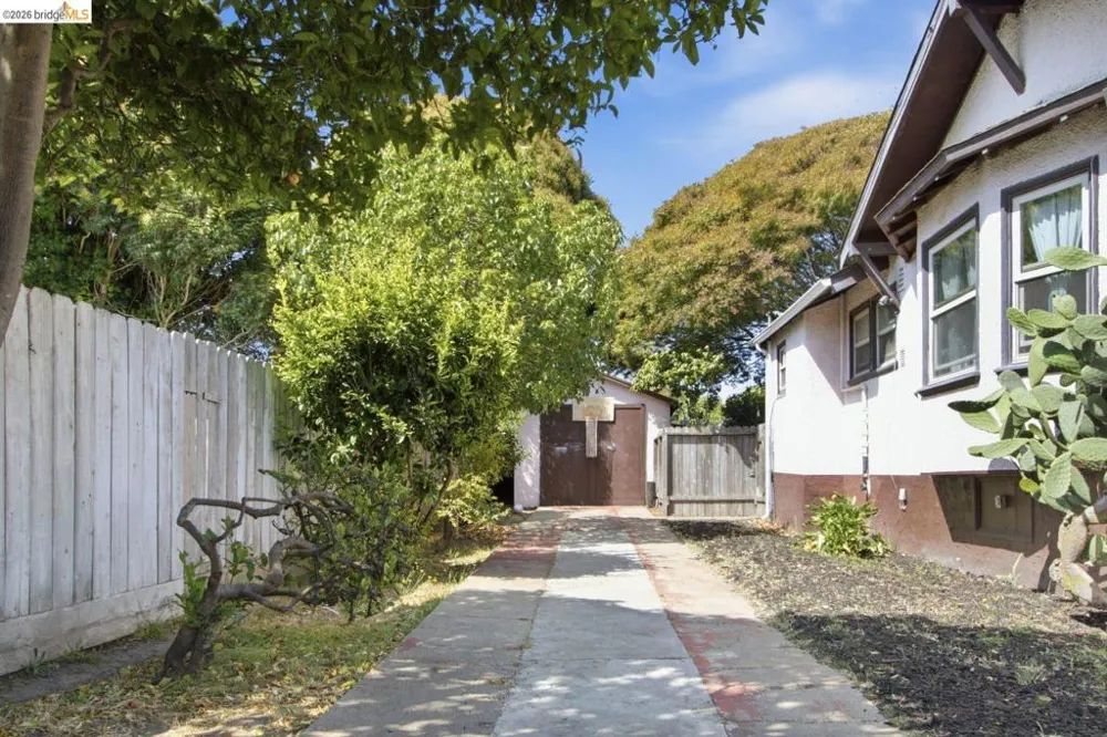 4315 Nevin Ave Richmond, CA 94805