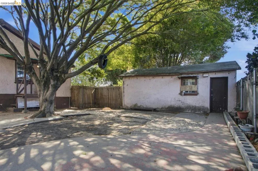 4315 Nevin Ave Richmond, CA 94805