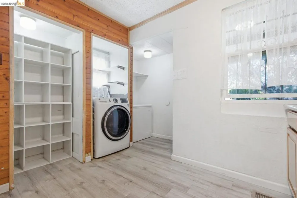 4315 Nevin Ave Richmond, CA 94805