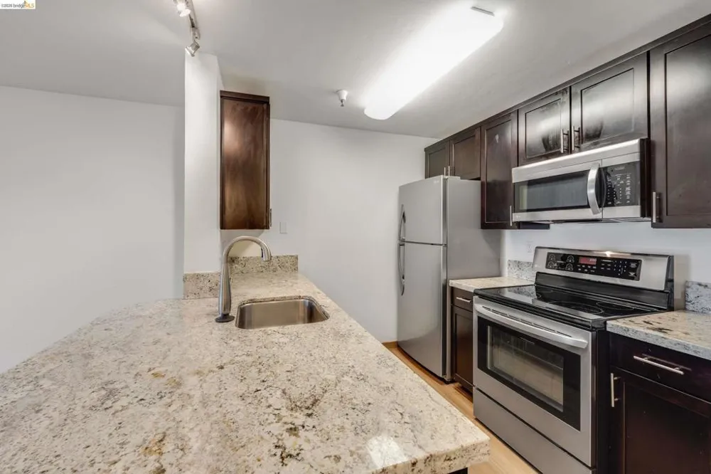 6400 Christie Ave #3206 Emeryville, CA 94608