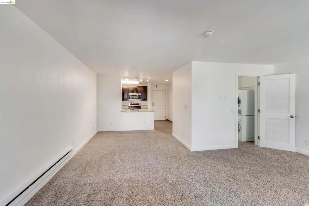 6400 Christie Ave #3206 Emeryville, CA 94608