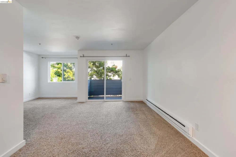 6400 Christie Ave #3206 Emeryville, CA 94608