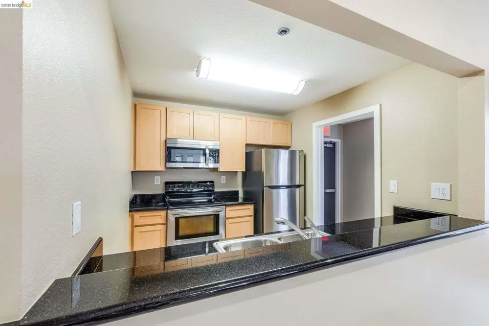 6400 Christie Ave #3206 Emeryville, CA 94608