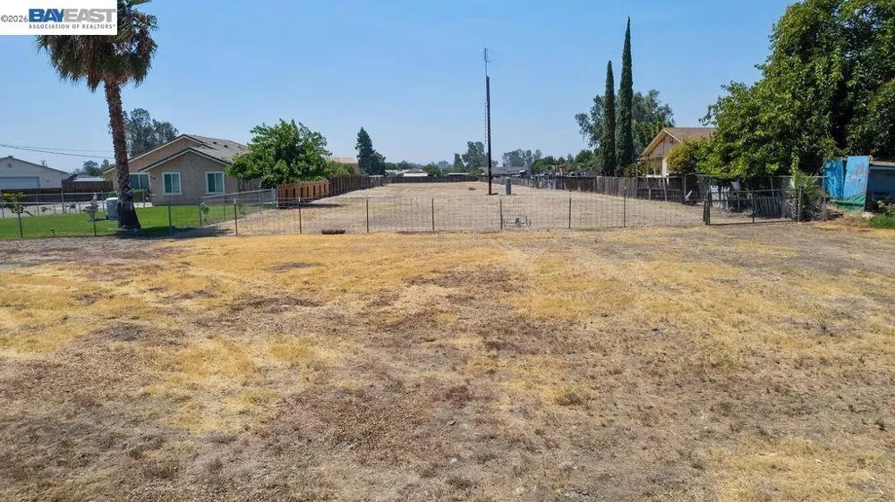 4195 North Highway 59 Merced, CA 95348