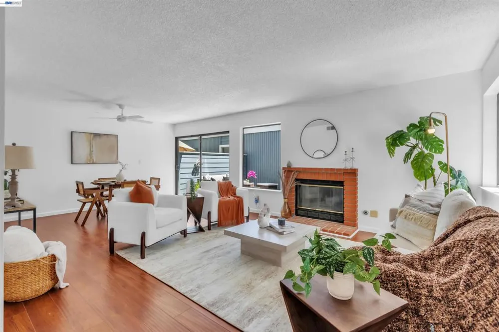 403 Olympus #7 Hercules, CA 94547
