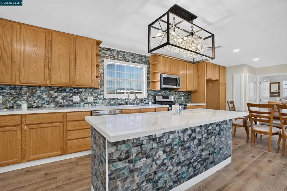 29 Solano ave Bay Point, CA 94565