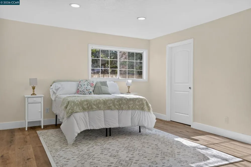29 Solano ave Bay Point, CA 94565