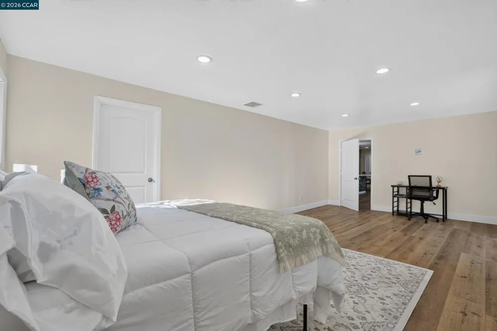 29 Solano ave Bay Point, CA 94565