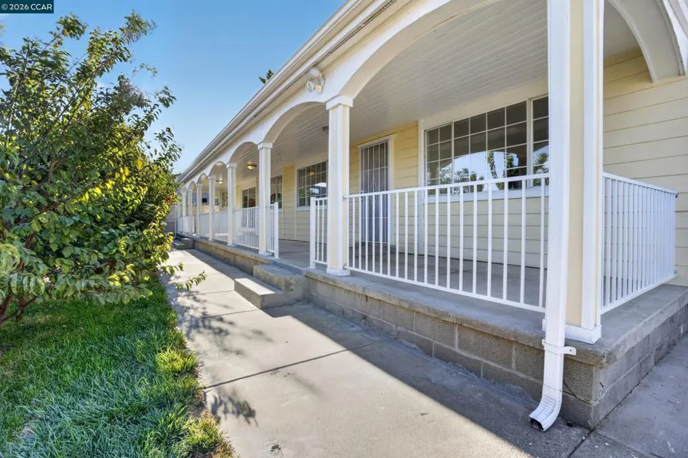 29 Solano ave Bay Point, CA 94565