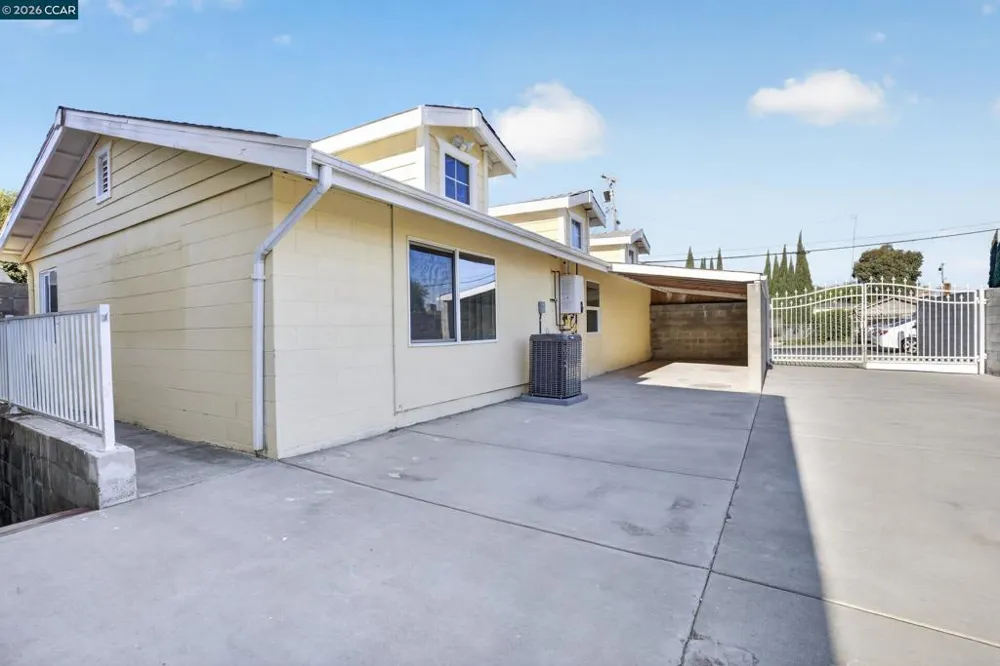 29 Solano ave Bay Point, CA 94565