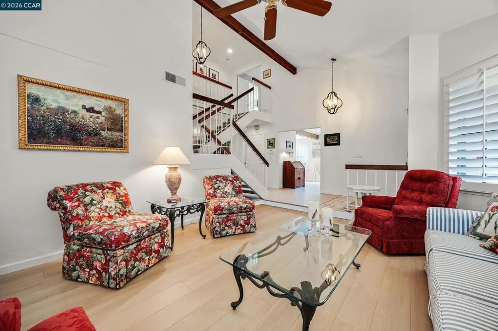 7297 Castle Dr Dublin, CA 94568