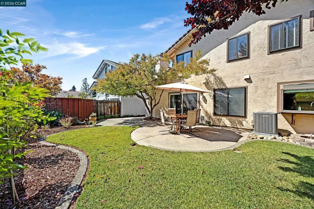 7297 Castle Dr Dublin, CA 94568