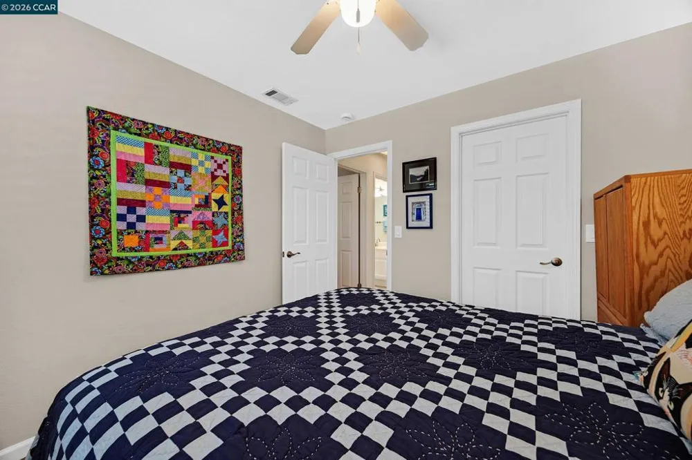 7297 Castle Dr Dublin, CA 94568