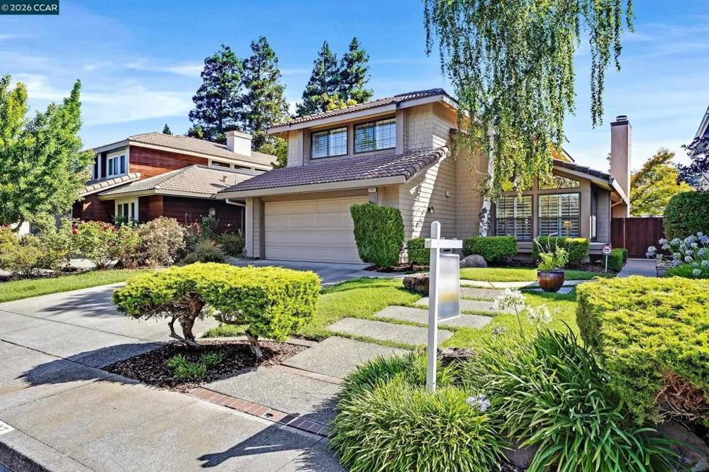 7297 Castle Dr Dublin, CA 94568
