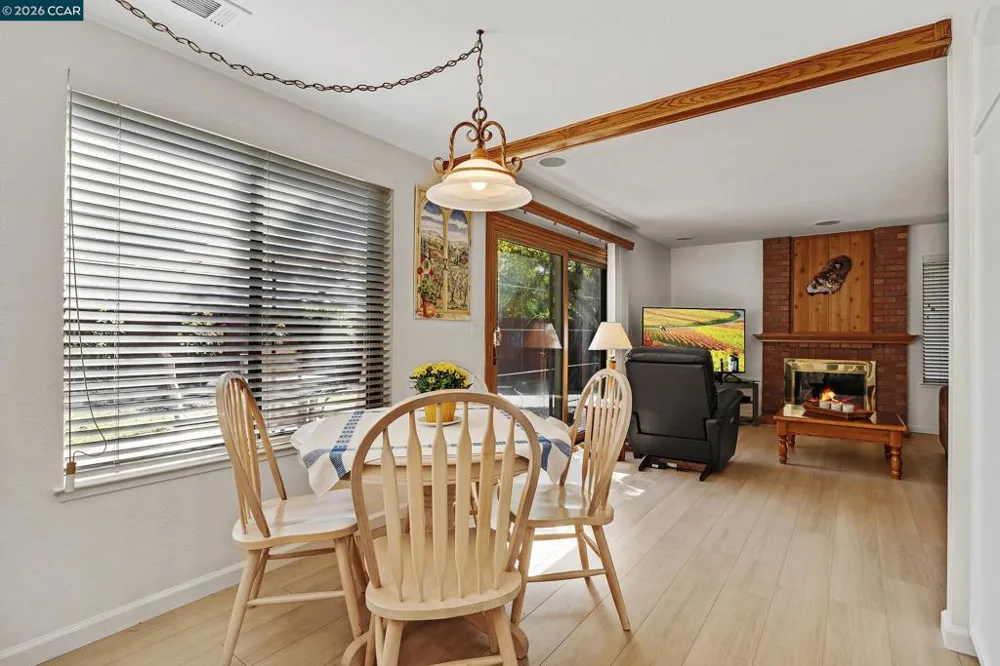 7297 Castle Dr Dublin, CA 94568