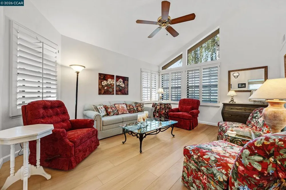 7297 Castle Dr Dublin, CA 94568