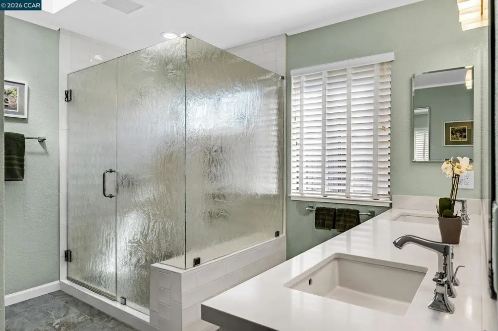 7297 Castle Dr Dublin, CA 94568