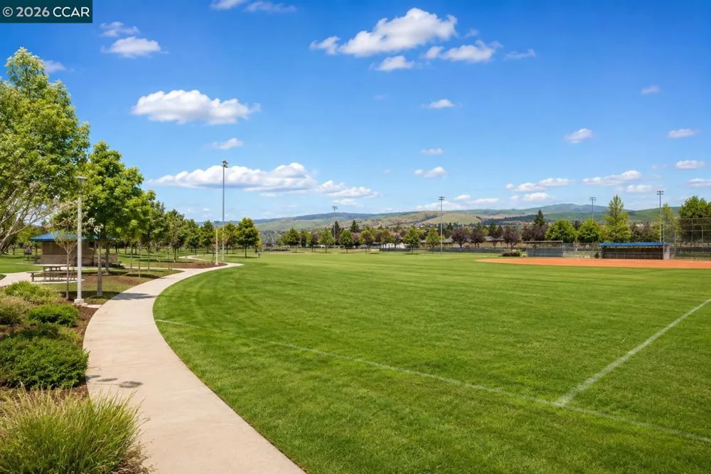 7297 Castle Dr Dublin, CA 94568