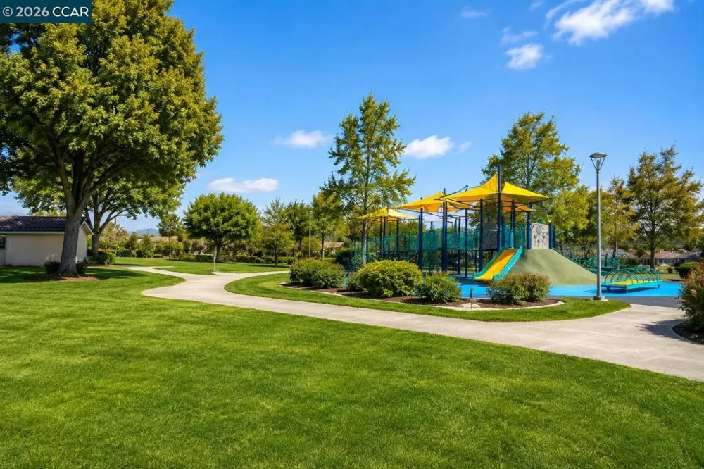 7297 Castle Dr Dublin, CA 94568