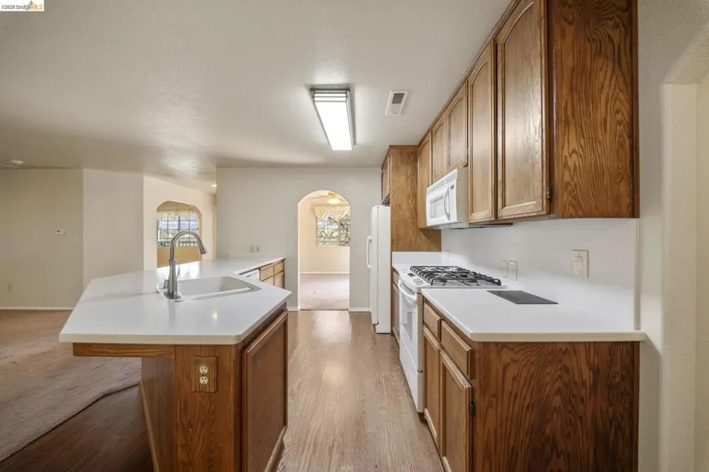 9729 Rastro Way La Grange, CA 95329