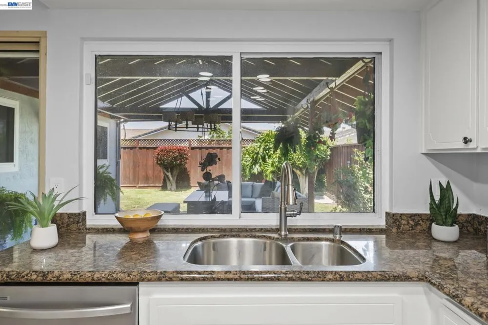 34838 Lilac St Union City, CA 94587