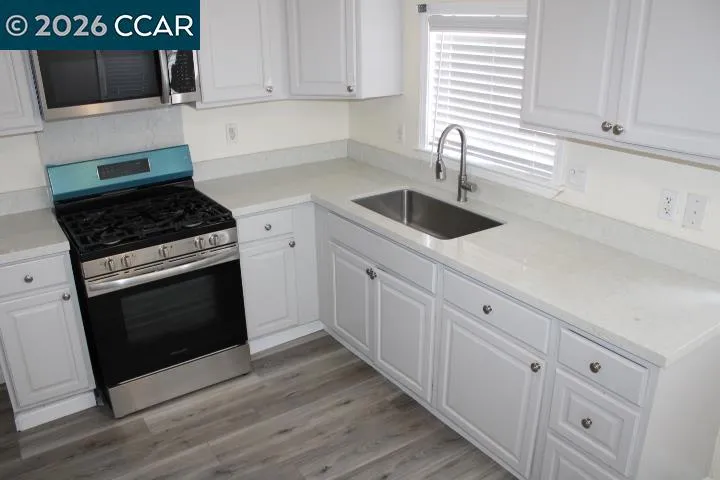 2846 20Th St San Pablo, CA 94806