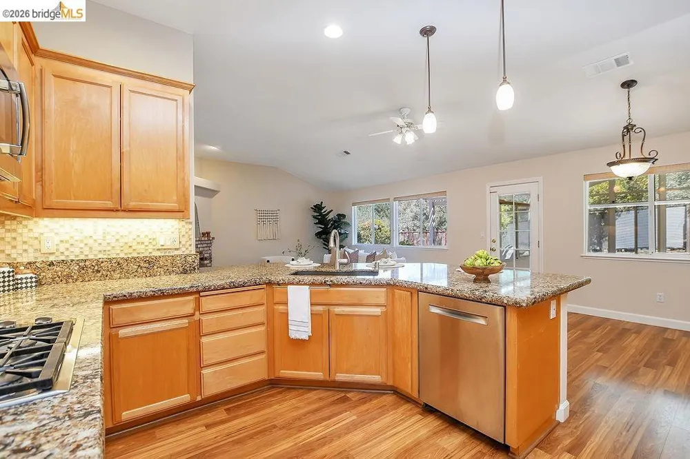 54 Janin Pl Pleasant Hill, CA 94523