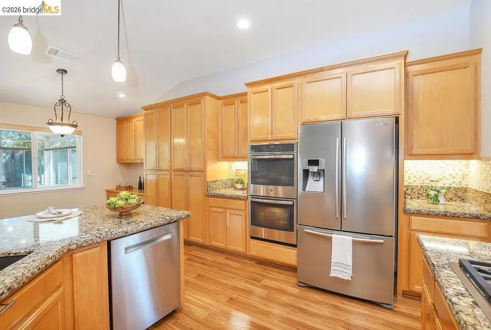 54 Janin Pl Pleasant Hill, CA 94523