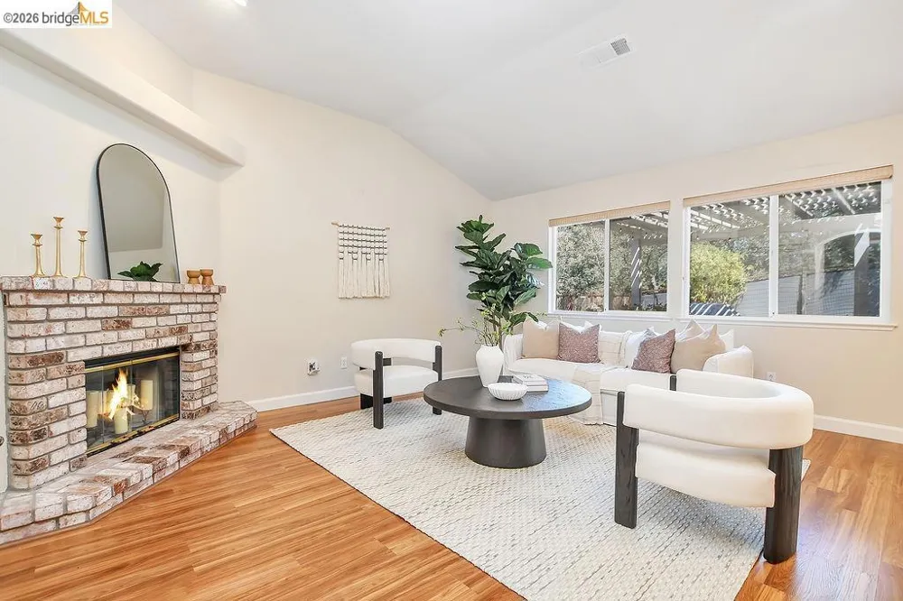 54 Janin Pl Pleasant Hill, CA 94523
