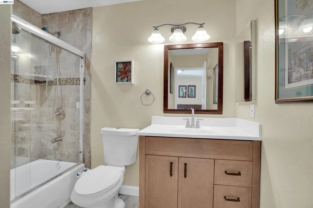 2023 Los Gatos Almaden Rd San Jose, CA 95124