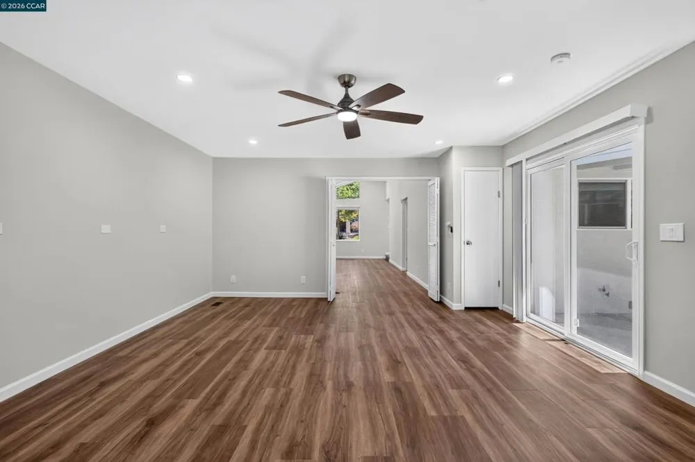 121 Violet Rd Hercules, CA 94547