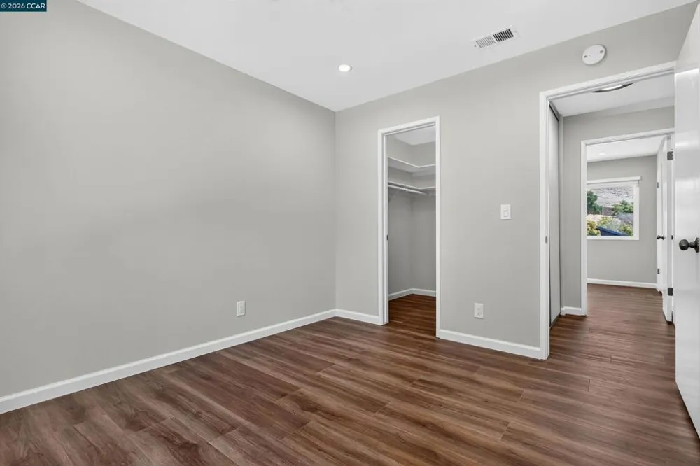 121 Violet Rd Hercules, CA 94547