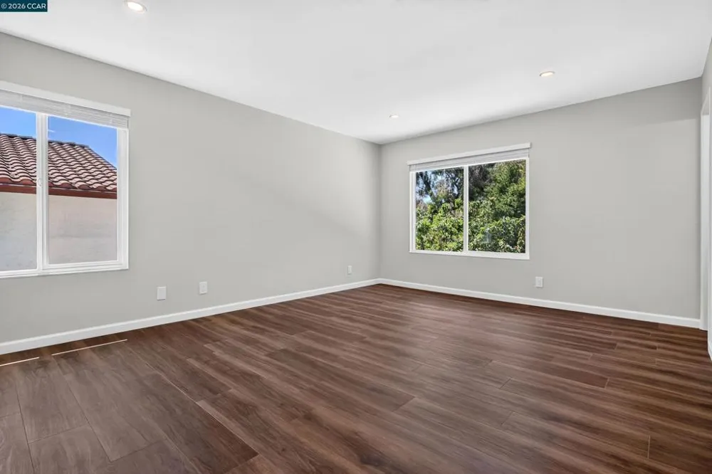 121 Violet Rd Hercules, CA 94547