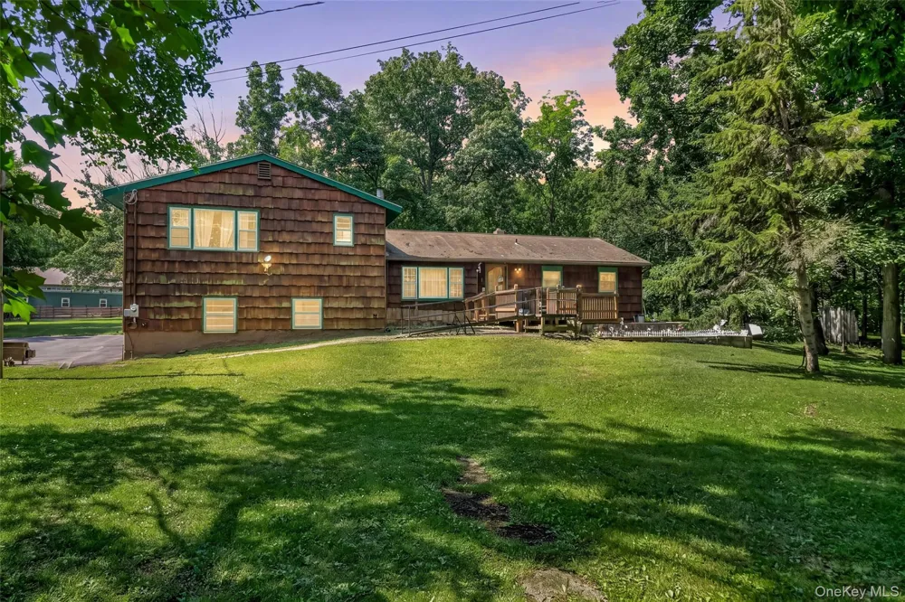 2536 Wingdale Mtn Road Poughquag, NY 12570