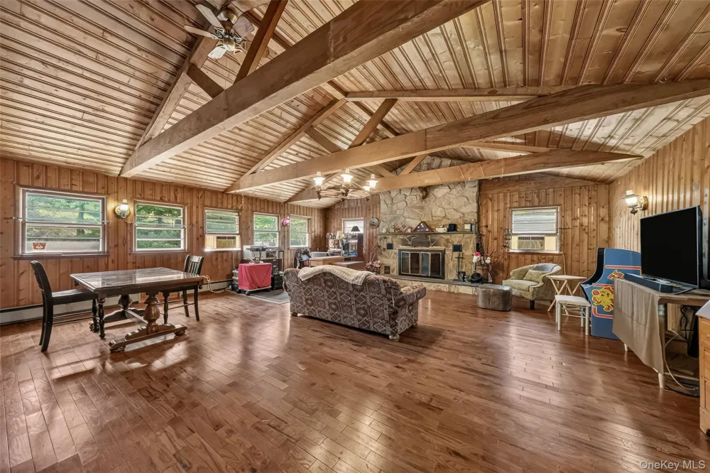 2536 Wingdale Mtn Road Poughquag, NY 12570