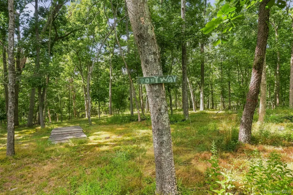 2536 Wingdale Mtn Road Poughquag, NY 12570