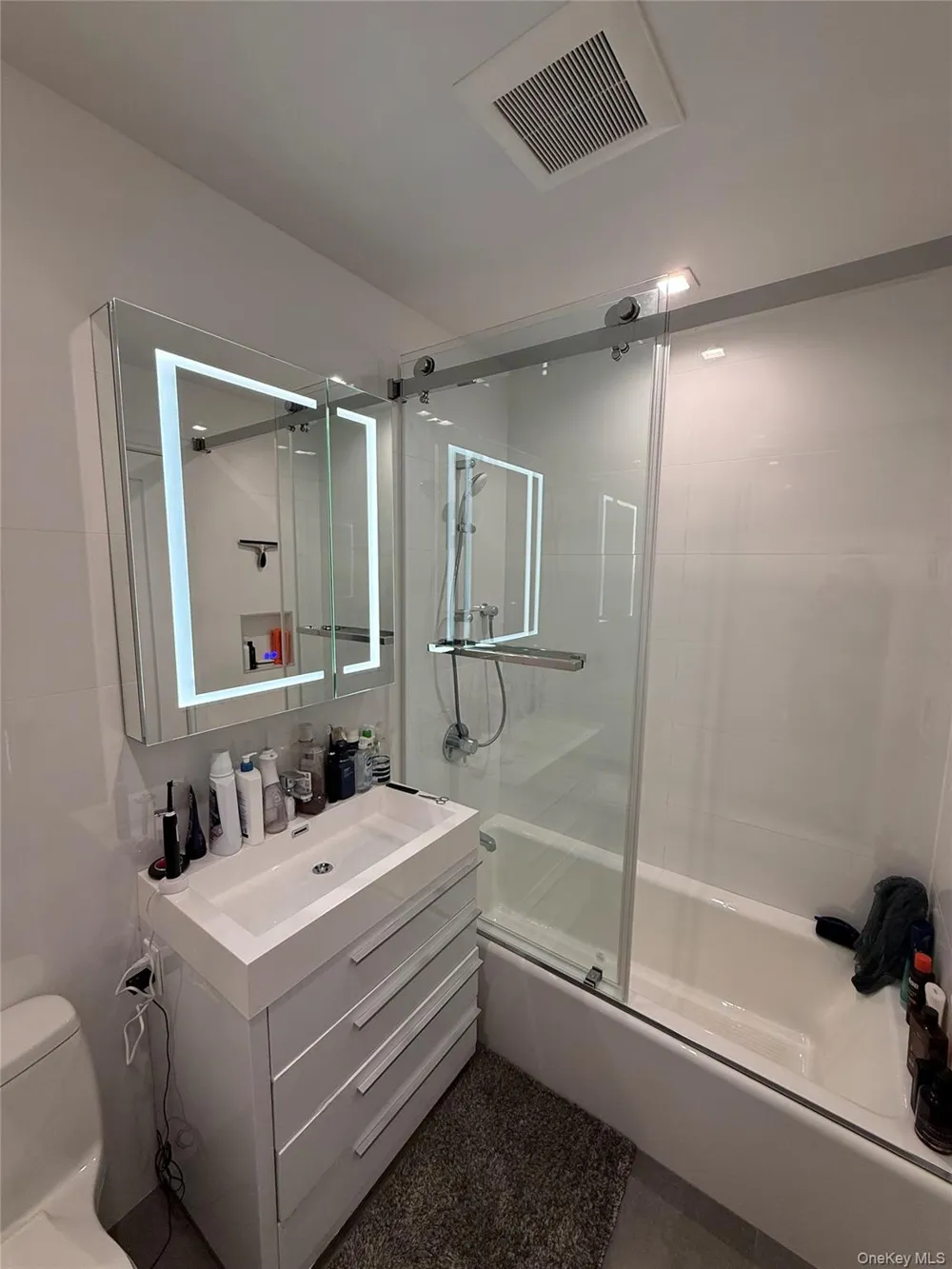 648 E Broadway Long Beach, NY 11561