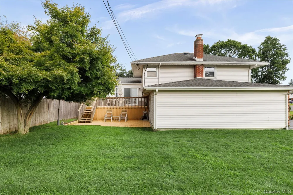 29 Cottonwood Drive Commack, NY 11725