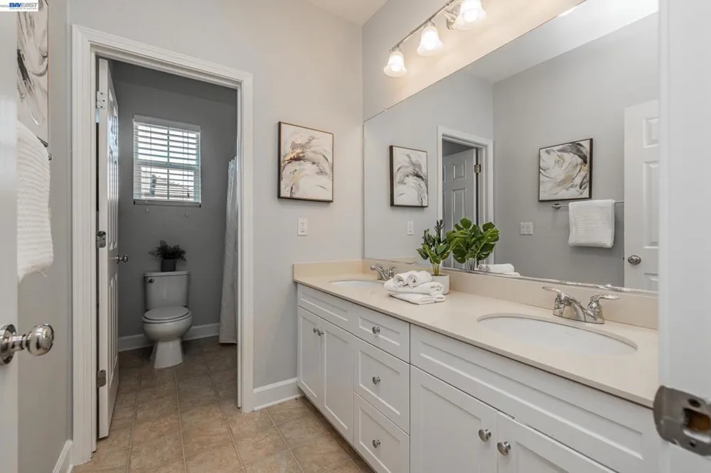 2584 Remy Javier Ct Tracy, CA 95377