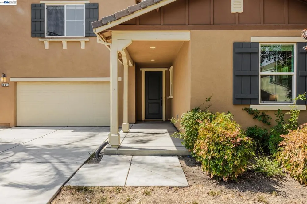 2584 Remy Javier Ct Tracy, CA 95377