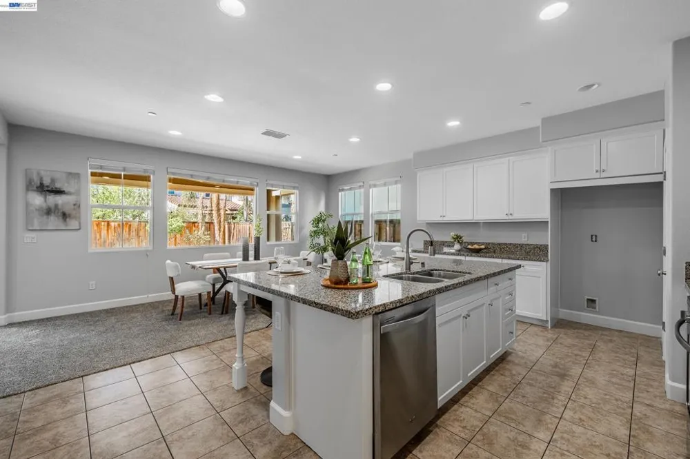 2584 Remy Javier Ct Tracy, CA 95377