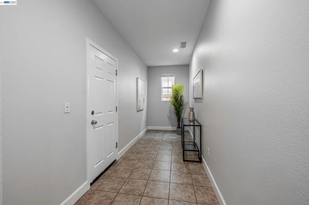 2584 Remy Javier Ct Tracy, CA 95377