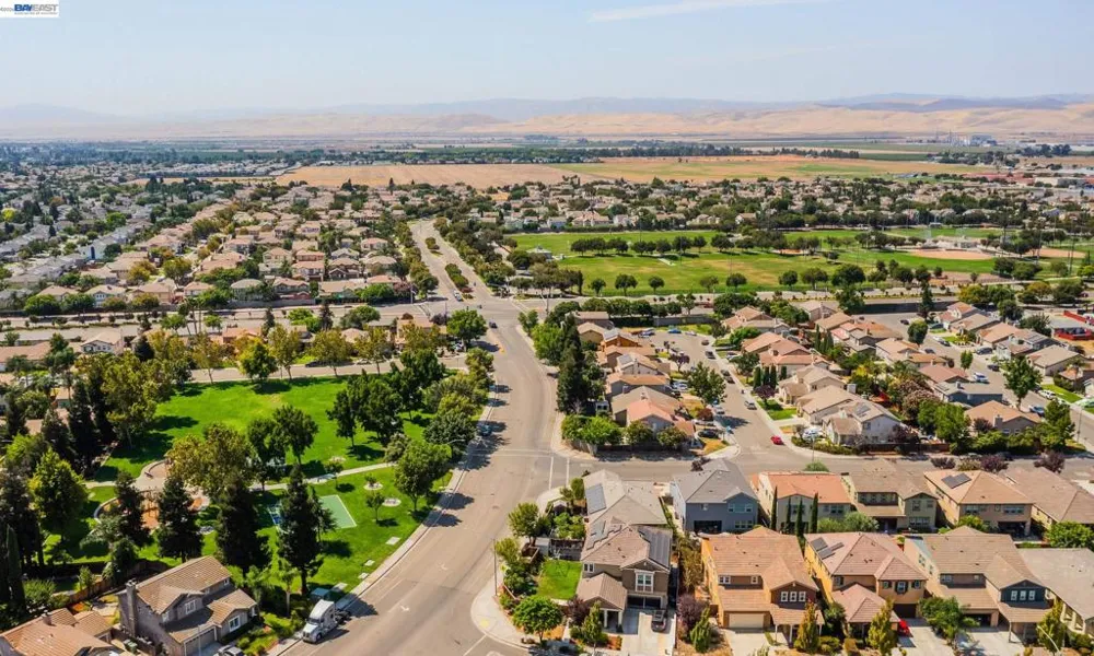 2584 Remy Javier Ct Tracy, CA 95377