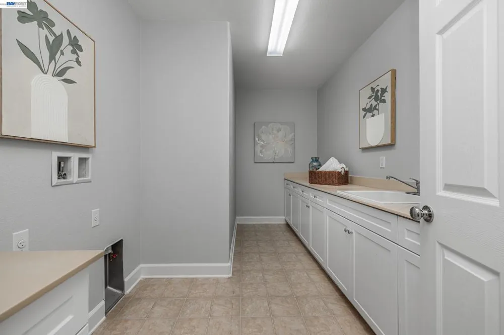 2584 Remy Javier Ct Tracy, CA 95377